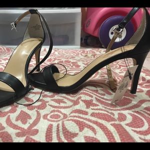 Express heels